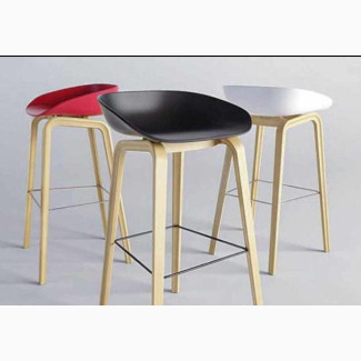 Studio Stool - Stable and Reliable