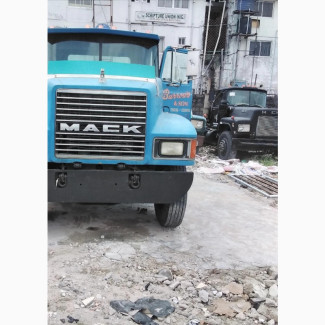 Mack Trailer - Durable and Reliable