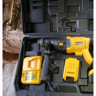 Rotary Harmer Drill(20v, Dewalt)
