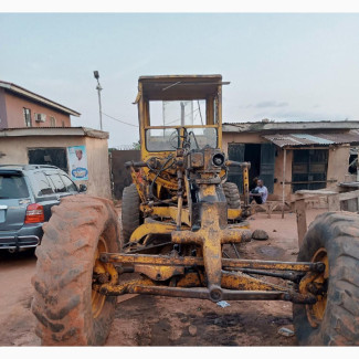 12E Cat Motor Grader