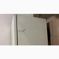 LIEBHERR Refrigerator Bed Side