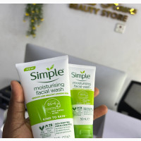 Moisturizing Facial Wash for Soft and Hydrated Skin