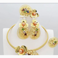 Stunning Jewelry Set - Brand New