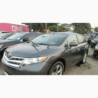Toyota Venza V6 AWD 2011 Gray