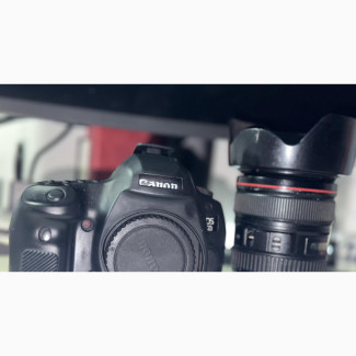 Canon 5D Mark iii DSLR Camera