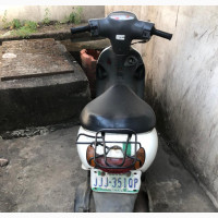 Suzuki Bike 2004 White