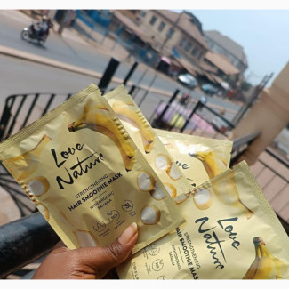Love Nature Strengthening Hair Smoothie Mask