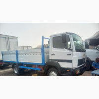 Mercedes Truck 814 17fit White Blue