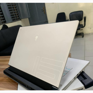 Laptop Alienware Area-51m 32GB Intel Core I9 SSD 4T