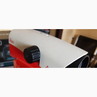 Leica NA724 Automatic Level with Tripod and Levelling Staff