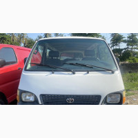 Toyota HiAce 2002 White for Sale