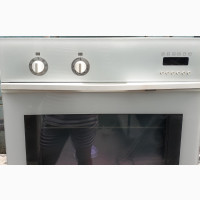 Tokunbo Electric Ariston Oven - Bake and Grill in Style