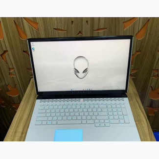 Laptop Alienware Area-51m 16GB Intel Core i7 SSD 1T