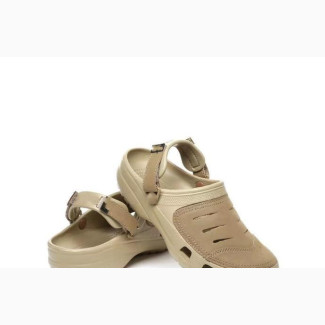 Crocs Vista II Clogs, Classic Beach Sandals