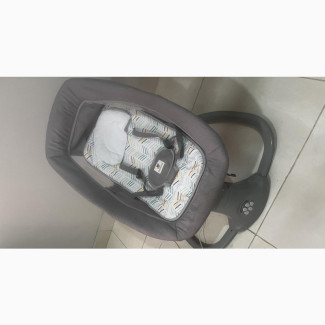 Mastela 3-in-1 Deluxe Multi-Functional Bassinet