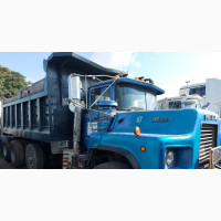 New Arrival 30tons DM Mack Twelve Tyres Tipper Truck 24valve