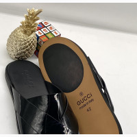 Gucci Shoe Slippers for Men - Quality and Style