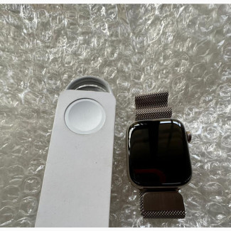 Classy Gold Stainless Steel Apple Watch