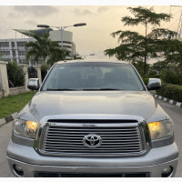 Toyota Tundra Double Cab 4x4 Limited 2010 Silver