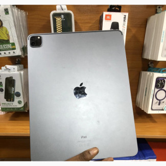 Apple iPad Pro 12.9 (2021) 128 GB Gray