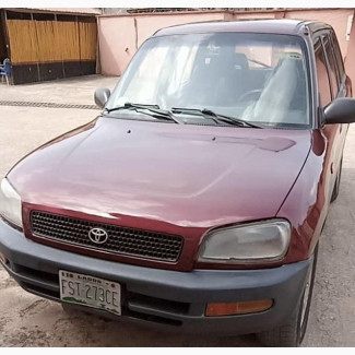 Toyota RAV4 Automatic 2000 Red