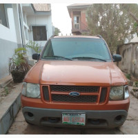 Ford Excursion 2000 Orange