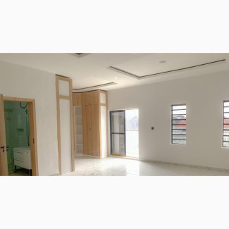 Luxury 6 Bedroom Duplex in Chevron Alternative for Sale
