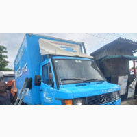 Mercedes Truck 410 Container Body