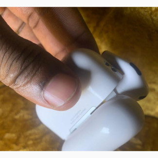 Uk Used Airpods Pro 2(2nd Gen)