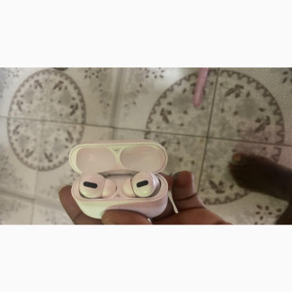 Airpod Pro - Enjoy Music and Calls in Style