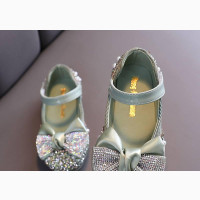 Lucia Stud Bow Shoe