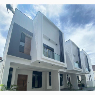 4bdrm Duplex in 4 Bedroom Luxury , Lekki Phase 2 for sale