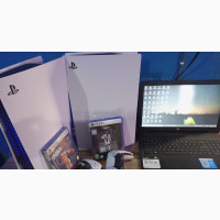 PS5 Game with Controller and Game CD - Slightly Used