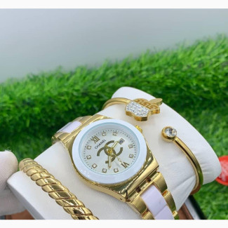 Channel Ladies Gold and Ceramic Chain Set