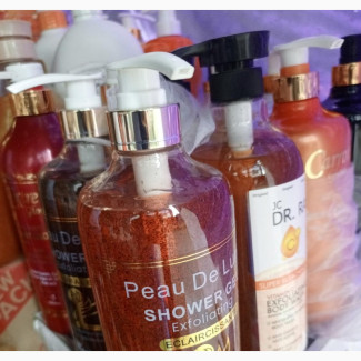 Peau Dr Lune Exfoliating Shower Gel