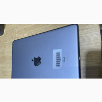 Apple iPad Pro 9.7 (2016) 32 GB Gray