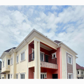 5bdrm Duplex in Gaduwa for sale