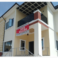Luxury 6bdrm Duplex in Cityscape Resorts, Central Business District for sale