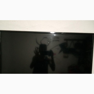 Syinix Flat Screen TV