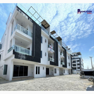 5bdrm House in 5Bed Terrace Duplex, Lekki Phase 1 for sale