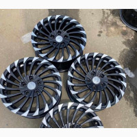 Toyota Reem for Camry Available