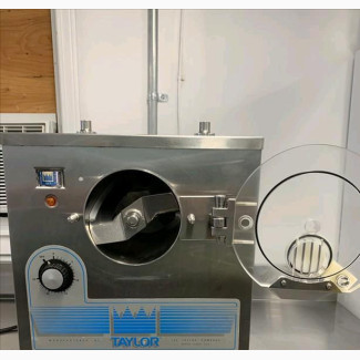 Taylor Ice Cream Batch/Hard Serve Machine, Model 103
