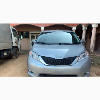Toyota Sienna Limited FWD 7-Passenger 2013 Blue