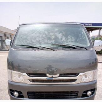 Toyota HiAce 2012 Grey