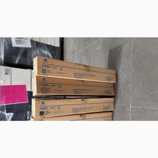 Konica Minolta TN621 Toner