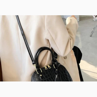Stylish Black Shoulder Bag for Ladies