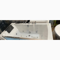Whirlpool Jacuzzi Bath Tub - Brand New