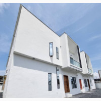 2bdrm Apartment in Orchid Road, Chevron for rent