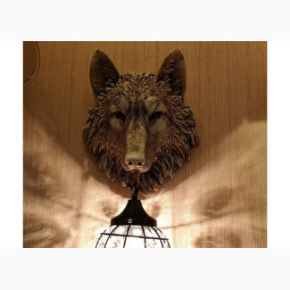 Wolf Head Wall L / Wall Bracket