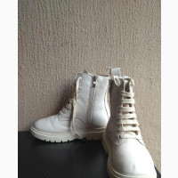 Fairly Used Boot for Sale